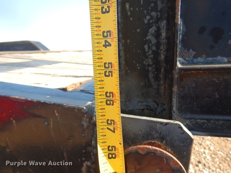 image for item DK0870 2013 Top Hat  equipment trailer