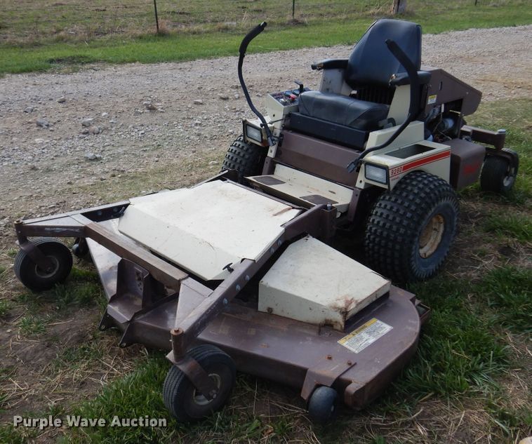 image for item DK0893 Grasshopper 9572S  ZTR lawn mower