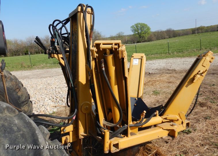 image for item DK0895 Vermeer tree spade