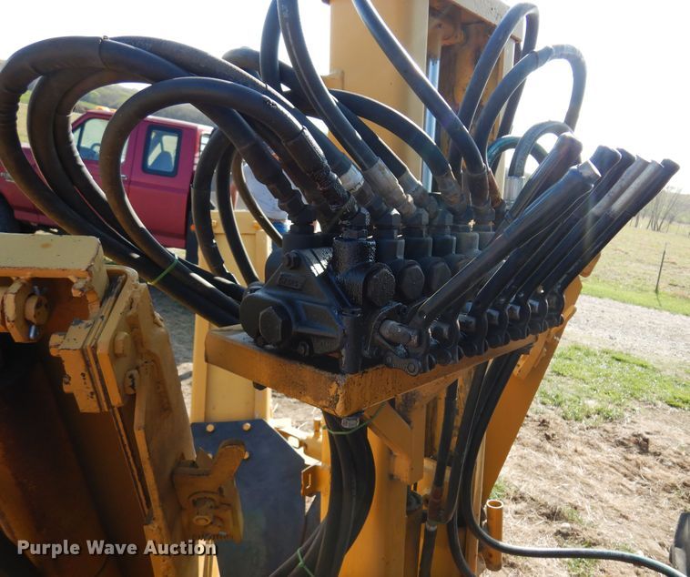 image for item DK0895 Vermeer tree spade