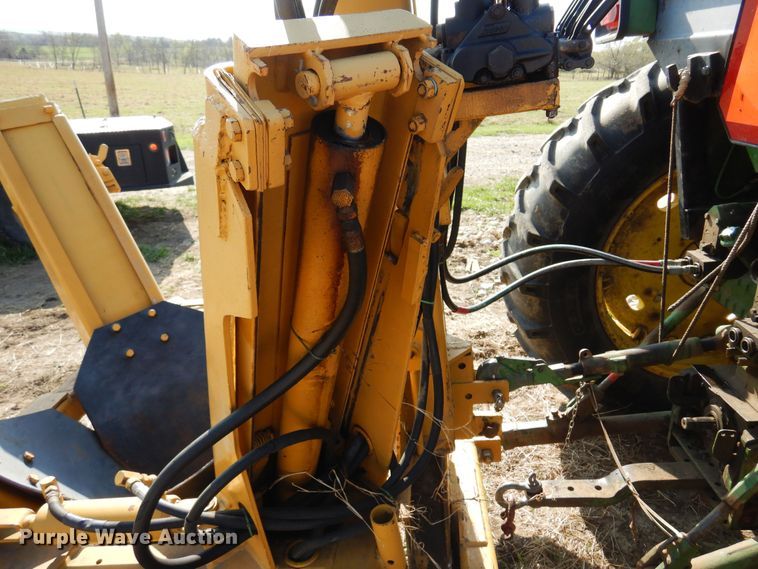 image for item DK0895 Vermeer tree spade