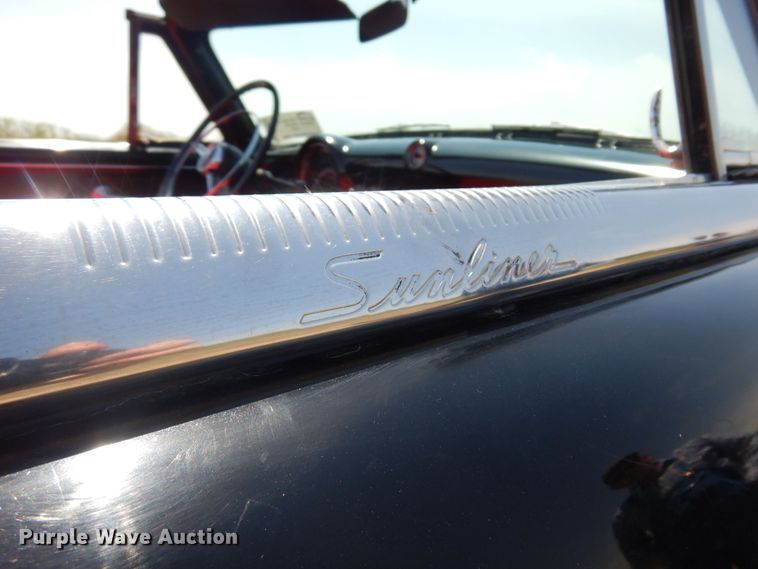 image for item DK0896 1952 Ford Sunliner  convertible