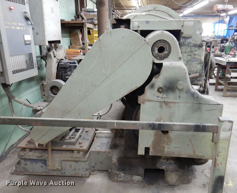 image for item DK1992 American Tool Works  lathe