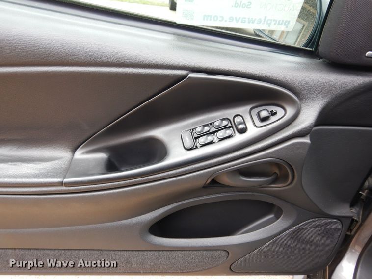 image for item DK8275 2003 Ford Mustang GT  convertible