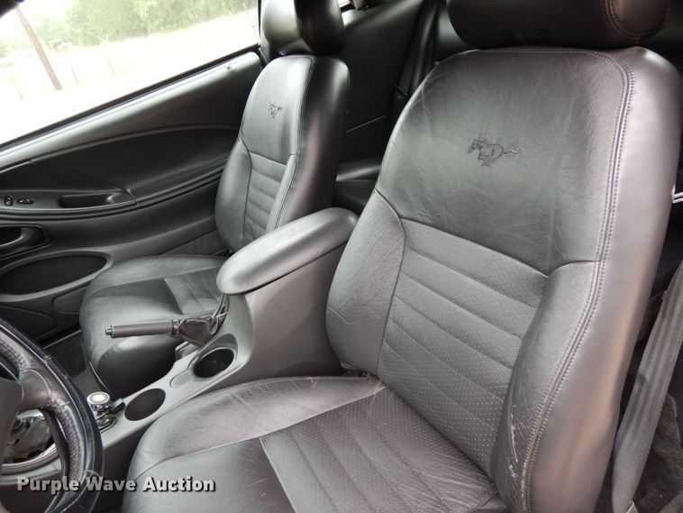 image for item DK8275 2003 Ford Mustang GT  convertible