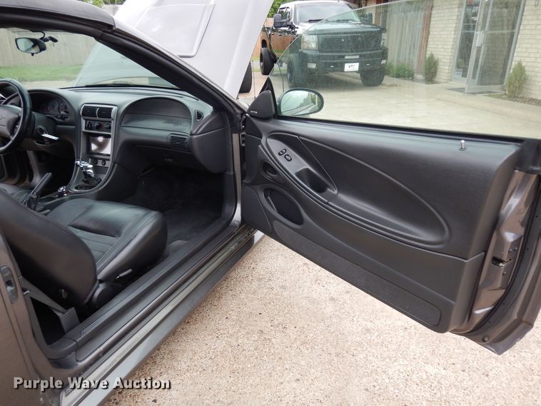 image for item DK8275 2003 Ford Mustang GT  convertible