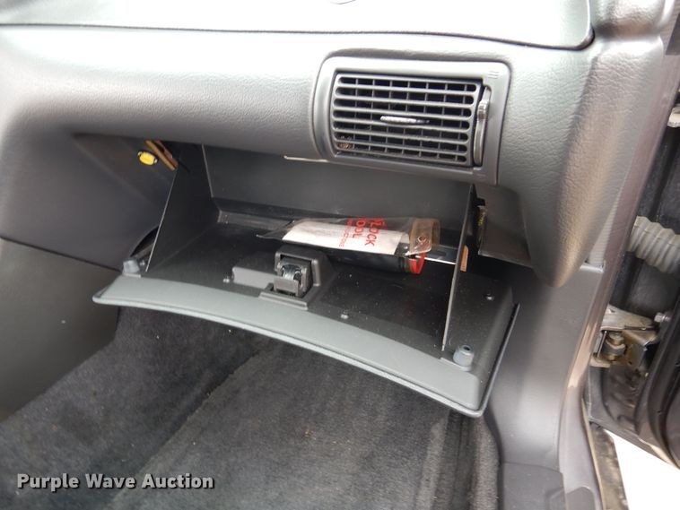 image for item DK8275 2003 Ford Mustang GT  convertible