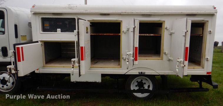 image for item DM7324 2010 Isuzu NRR  refrigerated delivery truck