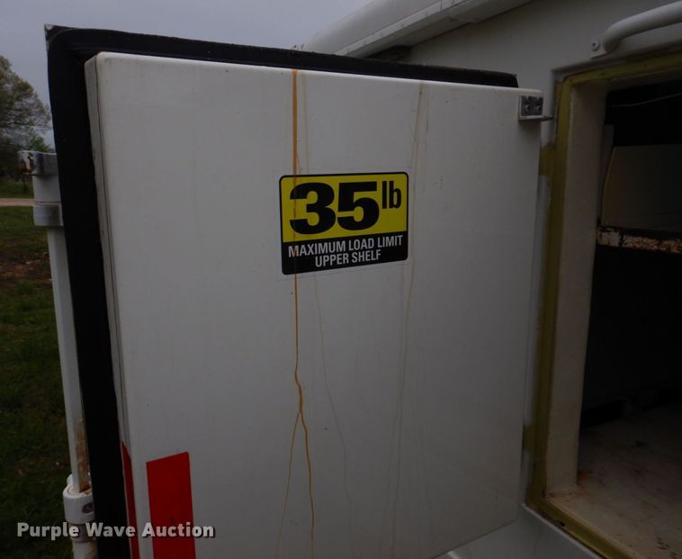 image for item DM7324 2010 Isuzu NRR  refrigerated delivery truck