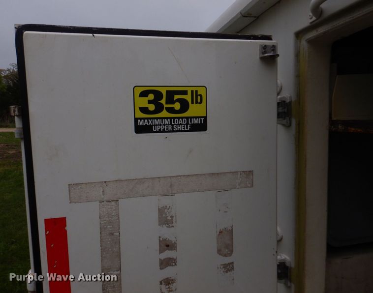 image for item DM7324 2010 Isuzu NRR  refrigerated delivery truck