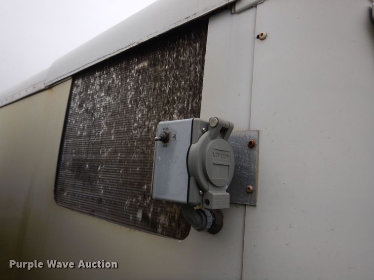 image for item DM7324 2010 Isuzu NRR  refrigerated delivery truck