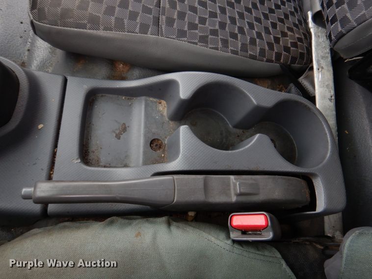 image for item DM7324 2010 Isuzu NRR  refrigerated delivery truck