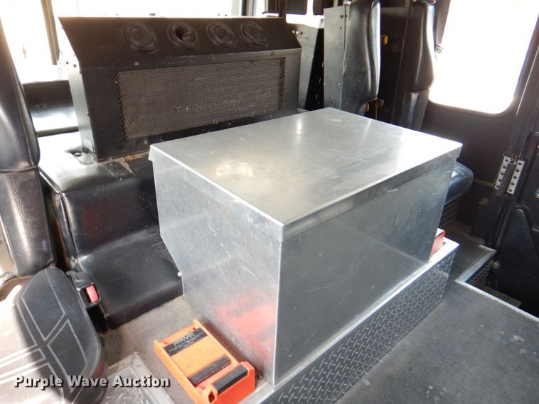 image for item DN1459 1998 HME  ladder fire truck