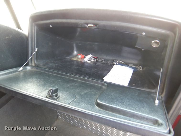 image for item DN1459 1998 HME  ladder fire truck