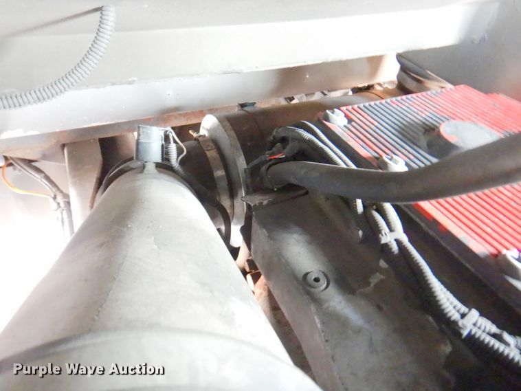 image for item DN1459 1998 HME  ladder fire truck