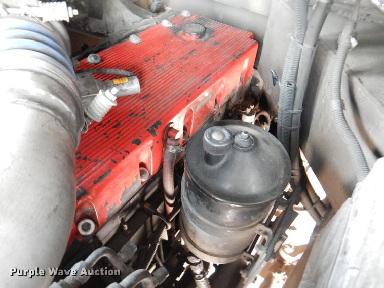 image for item DN1459 1998 HME  ladder fire truck