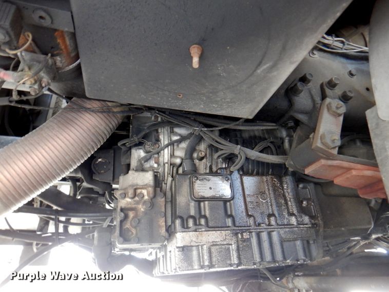 image for item DN1459 1998 HME  ladder fire truck