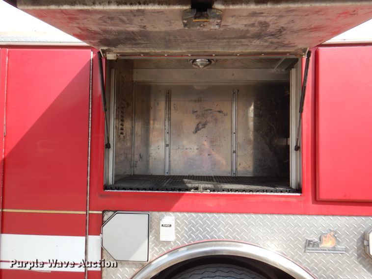 image for item DN1459 1998 HME  ladder fire truck