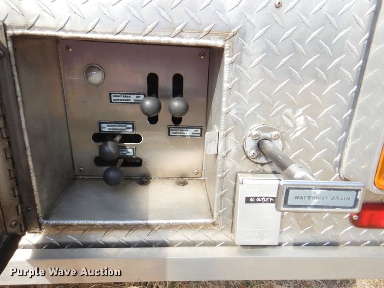 image for item DN1459 1998 HME  ladder fire truck