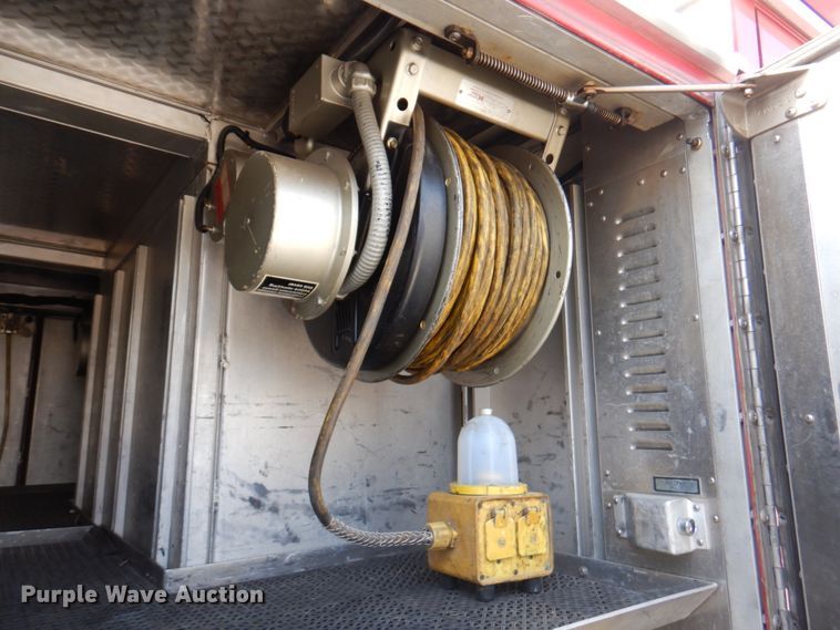 image for item DN1459 1998 HME  ladder fire truck