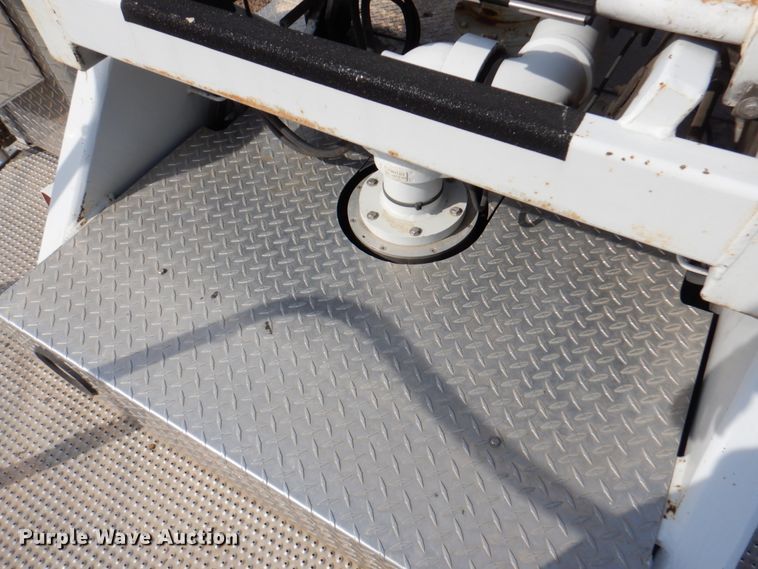 image for item DN1459 1998 HME  ladder fire truck