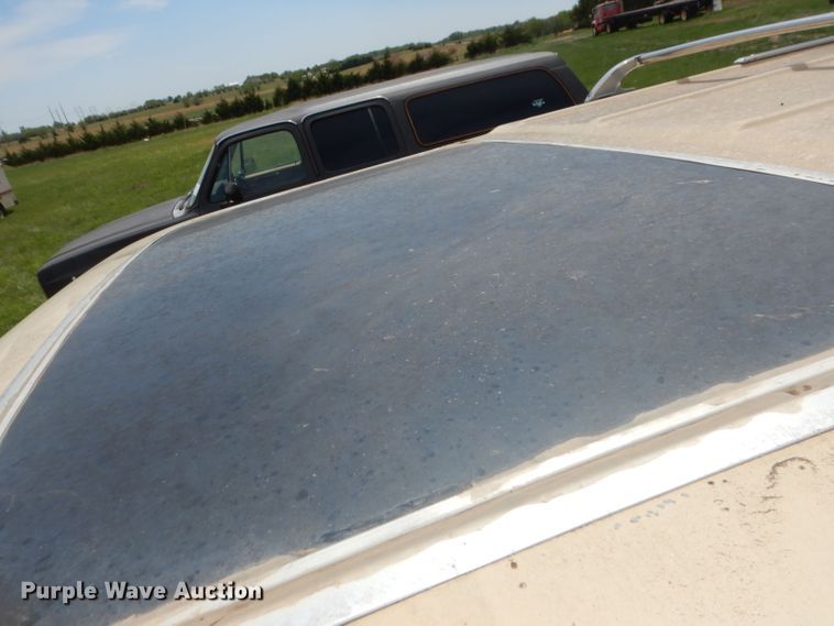 image for item DN1499 1983 GMC Suburban 2500  SUV