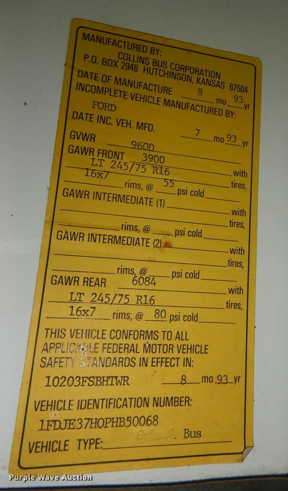 image for item DN1500 1993 Ford E350  shuttle bus
