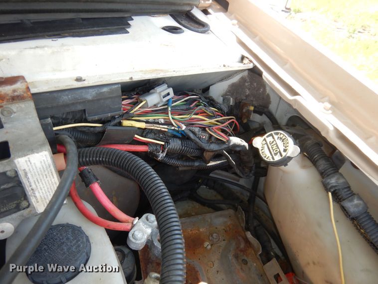 image for item DN1500 1993 Ford E350  shuttle bus