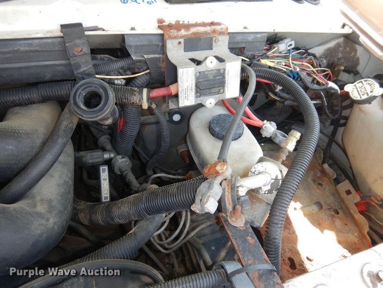 image for item DN1500 1993 Ford E350  shuttle bus