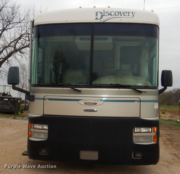 image for item DN1514 2000 Freightliner Fleetwood Discovery  RV