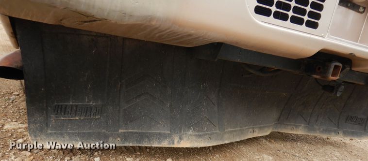 image for item DN1514 2000 Freightliner Fleetwood Discovery  RV