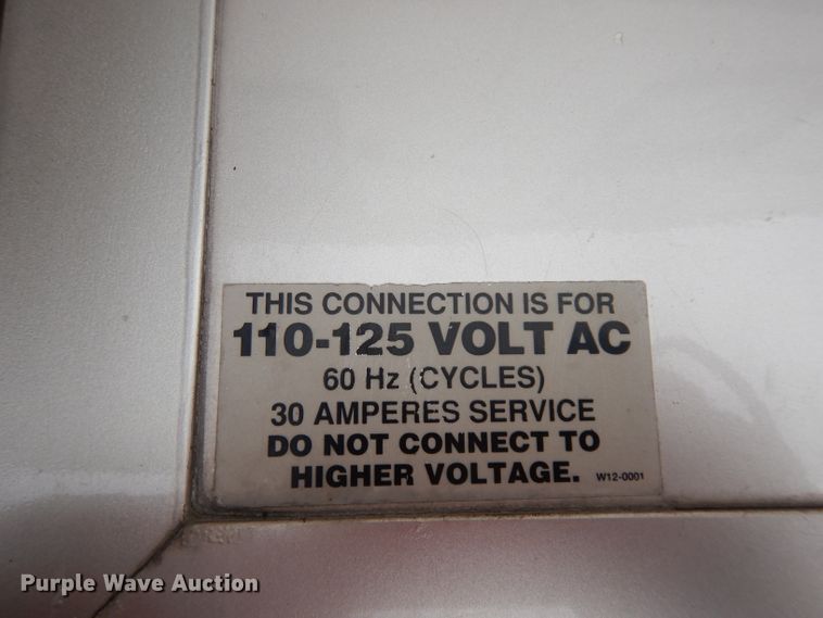 image for item DN1514 2000 Freightliner Fleetwood Discovery  RV