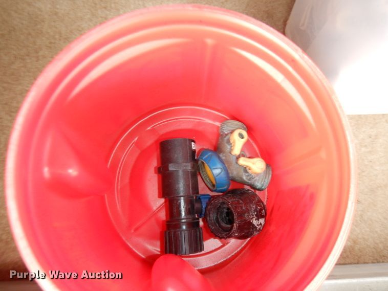 image for item DN1514 2000 Freightliner Fleetwood Discovery  RV