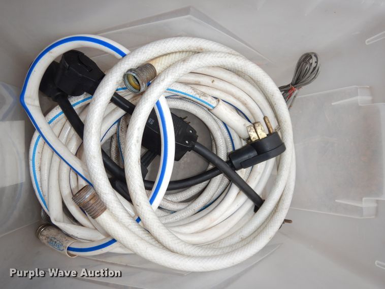 image for item DN1514 2000 Freightliner Fleetwood Discovery  RV