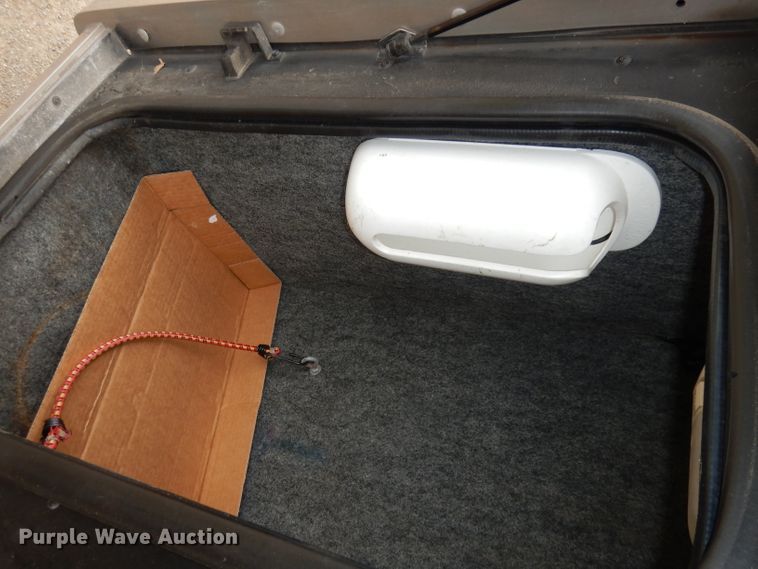 image for item DN1514 2000 Freightliner Fleetwood Discovery  RV