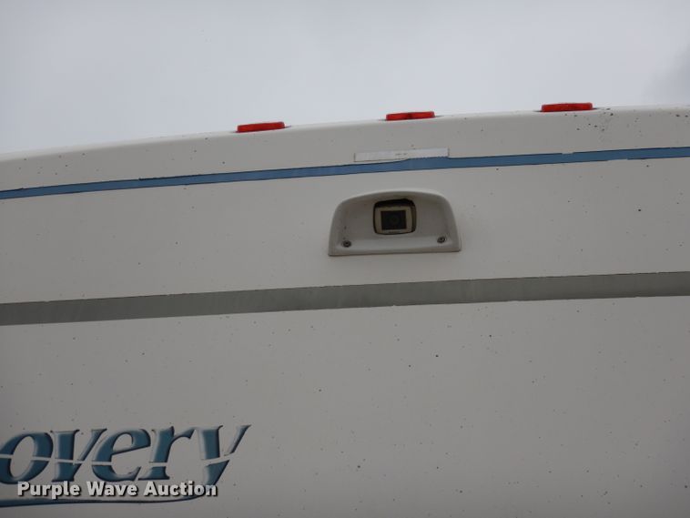 image for item DN1514 2000 Freightliner Fleetwood Discovery  RV
