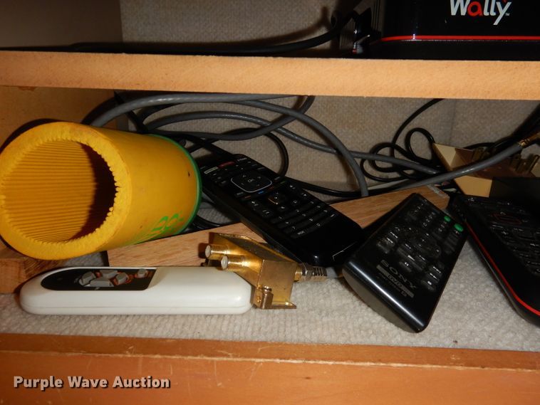 image for item DN1514 2000 Freightliner Fleetwood Discovery  RV