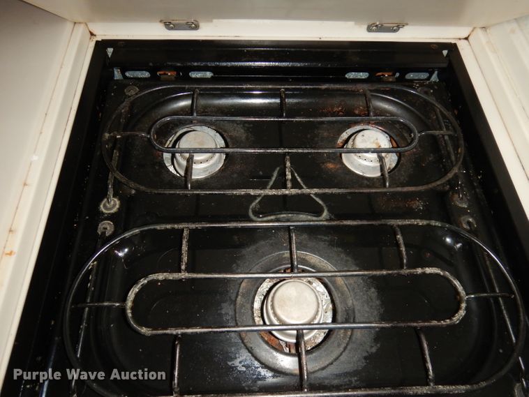 image for item DN1514 2000 Freightliner Fleetwood Discovery  RV