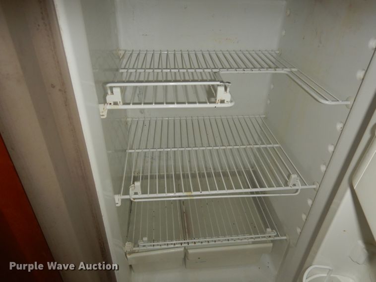 image for item DN1514 2000 Freightliner Fleetwood Discovery  RV