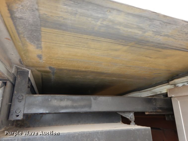 image for item DN1514 2000 Freightliner Fleetwood Discovery  RV