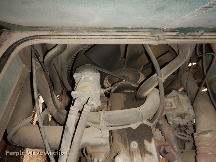 image for item DN1514 2000 Freightliner Fleetwood Discovery  RV