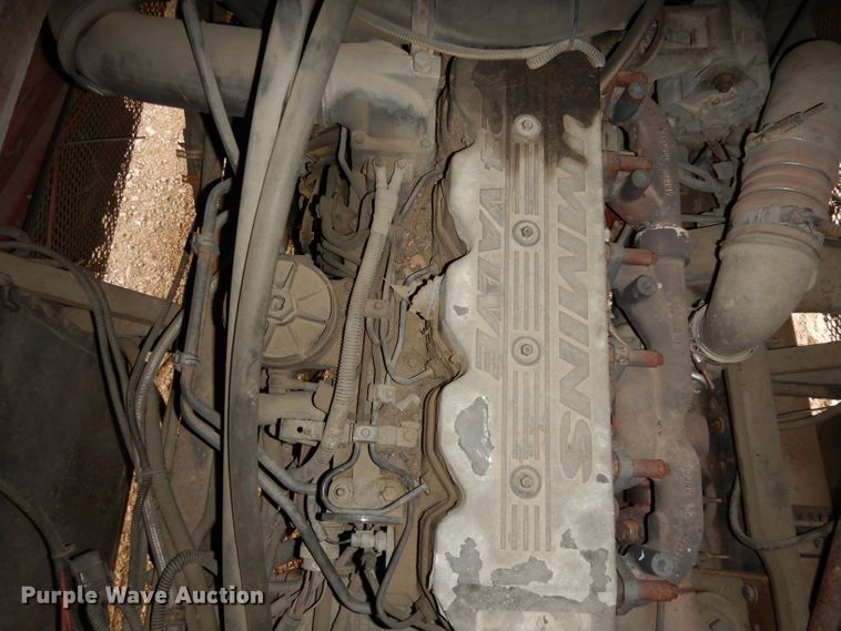 image for item DN1514 2000 Freightliner Fleetwood Discovery  RV