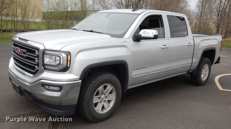 image for item DN1521 2017 GMC Sierra 1500  Crew Cab pickup truck