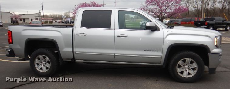 image for item DN1521 2017 GMC Sierra 1500  Crew Cab pickup truck