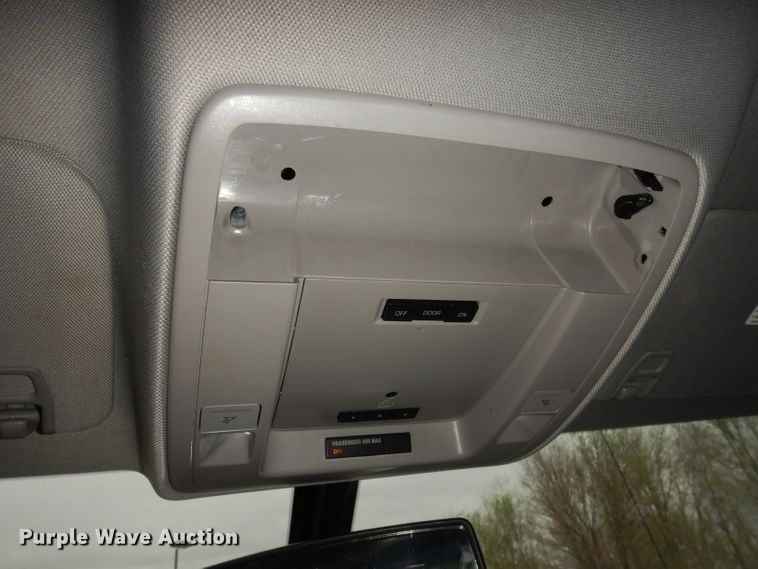 image for item DN1521 2017 GMC Sierra 1500  Crew Cab pickup truck