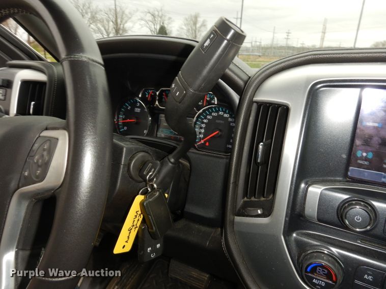 image for item DN1521 2017 GMC Sierra 1500  Crew Cab pickup truck