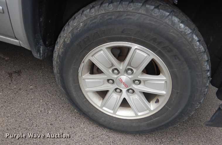 image for item DN1521 2017 GMC Sierra 1500  Crew Cab pickup truck