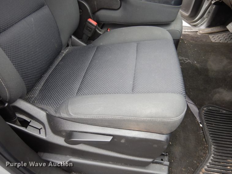 image for item DN1521 2017 GMC Sierra 1500  Crew Cab pickup truck