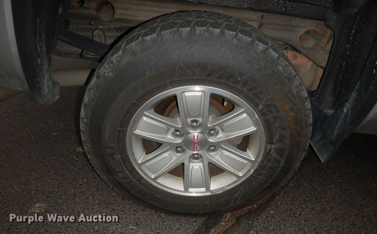 image for item DN1521 2017 GMC Sierra 1500  Crew Cab pickup truck