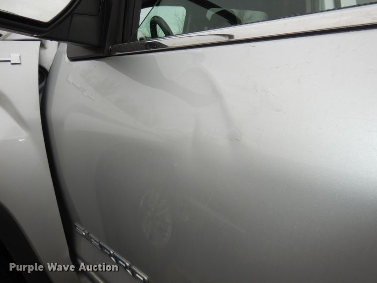 image for item DN1521 2017 GMC Sierra 1500  Crew Cab pickup truck